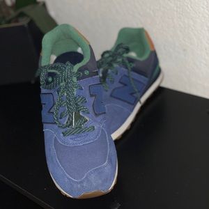 New balance 574 green and blue size 5 kids
